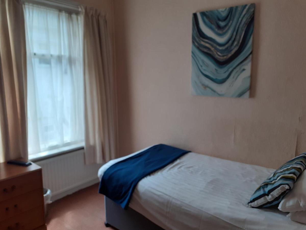 Linden Guest house 2*